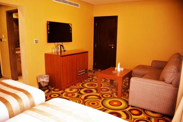 Suite with Garden View